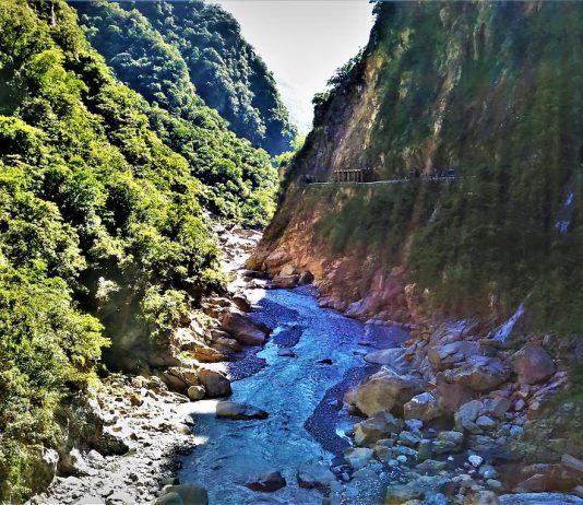 東部過年走春景點-花蓮錐麓古道