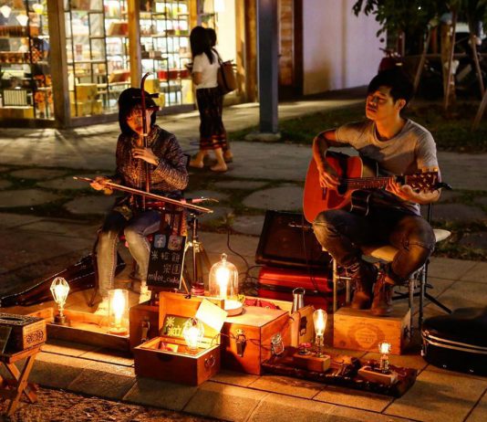 假日市集-夜間市集音樂表演