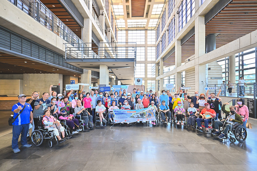 incare volkswagen charity travel 7